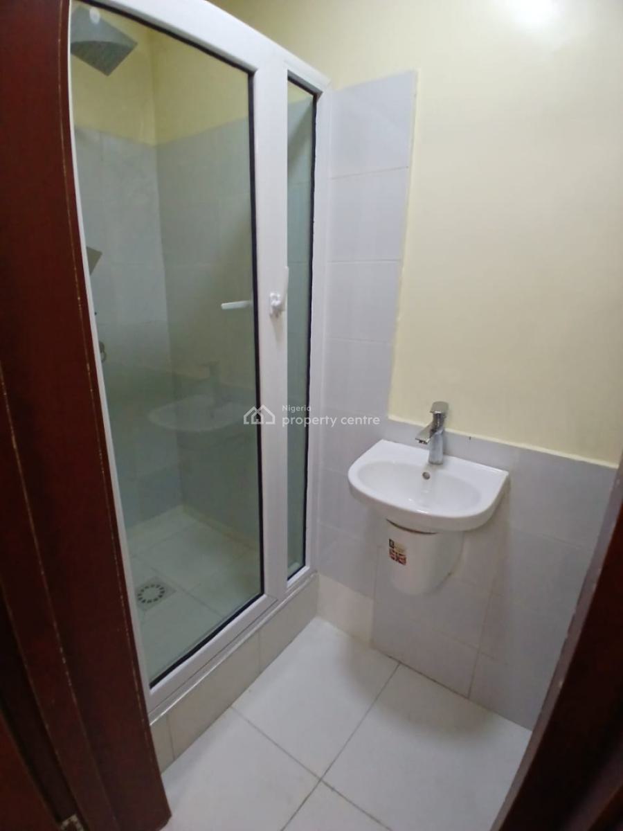 Fully Serviced 3-bedroom Apartment, Yaba, Yaba, Lagos, Flat / Apartment for Sale