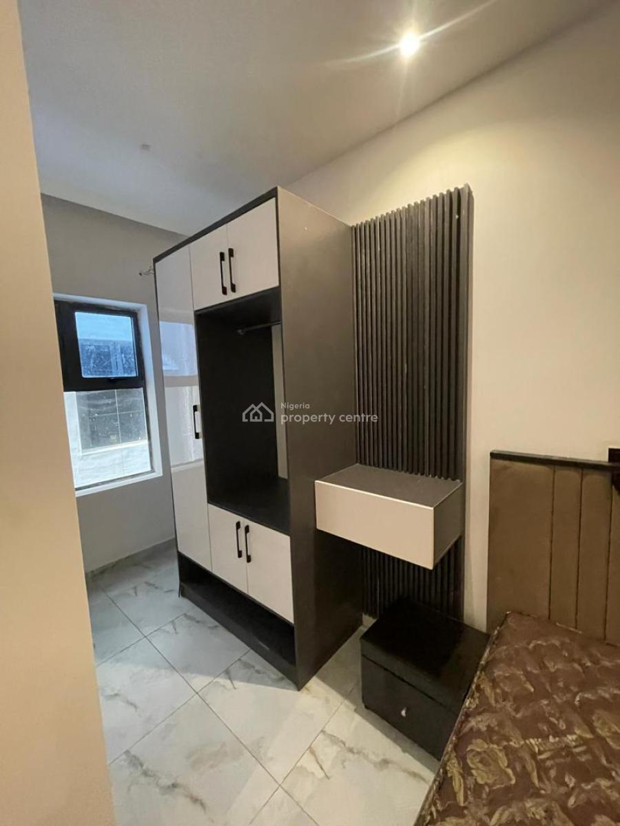 Elite 2 Bedroom Furnished Maisonette in a Secured Location, Lekki Phase 1, Lekki, Lagos, Flat / Apartment for Sale