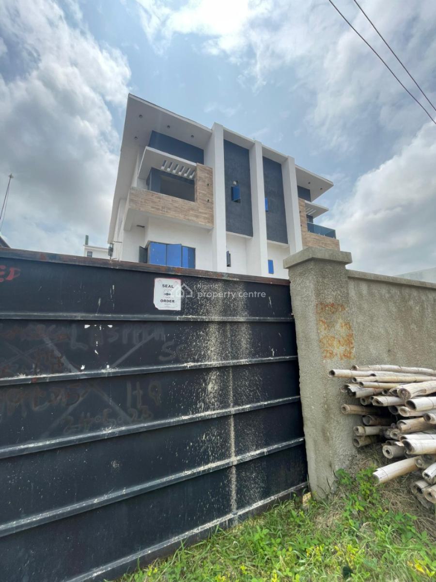 Elegant  5 Bedroom Semi Detached Duplex in a Serene Environment, Lekki Phase 1, Lekki, Lagos, Semi-detached Duplex for Sale