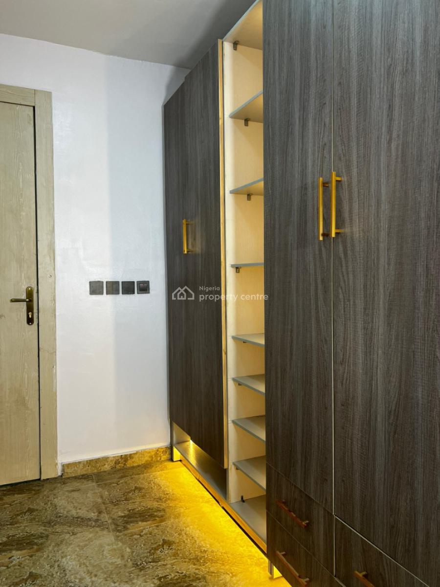 Fresh & New Beautiful and Classic 2 Bedroom Apartment, Off Isaac John Street, Ikeja Gra, Ikeja, Lagos, Flat / Apartment Short Let