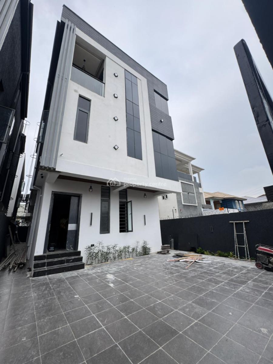 Classy 5  Bedroom Detached with a Bq in an Ultra-exclusive Location, Lekki Phase 1, Lekki, Lagos, Detached Duplex for Sale