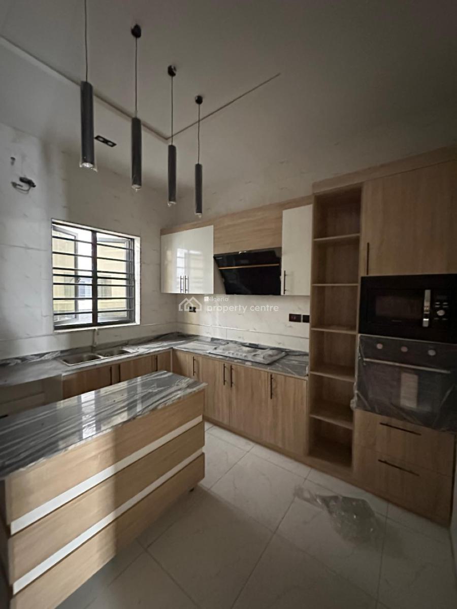 Modern 4-bedroom Semi-detached Duplex with Bq, Modern 4-bedroom Semi-detached Duplex with Bq in Orchid, Lekki, Lagos, Semi-detached Duplex for Sale
