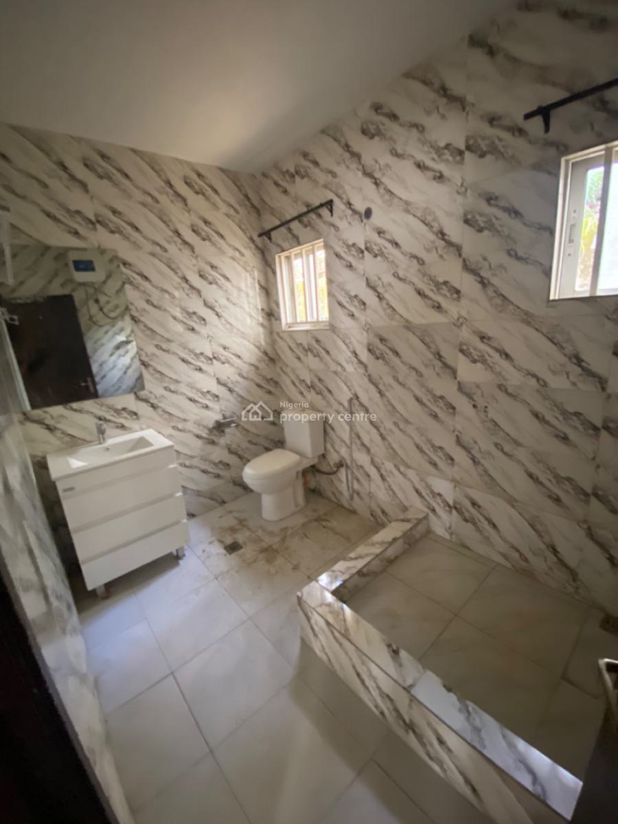 Clean 1 Bedroom Flat, Ground Floor, Well Renovated, By Lake Chad, Maitama District, Abuja, Flat / Apartment for Rent