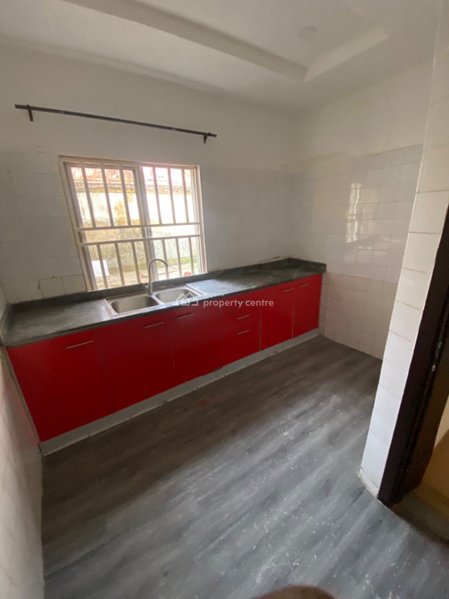 Clean 1 Bedroom Flat, Ground Floor, Well Renovated, By Lake Chad, Maitama District, Abuja, Flat / Apartment for Rent