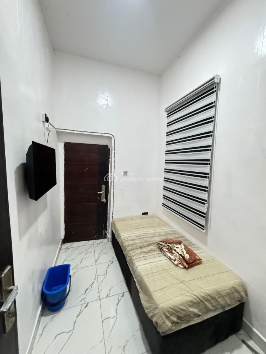 Furnished One Bedroom Boys Quarters, Chevron, Lekki, Lagos, Self Contain (single Rooms) for Rent