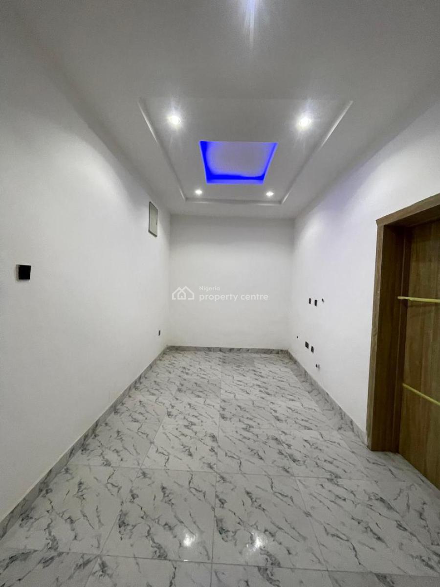 4 Bedrooms Terraced Duplex with Swimming Pool, Mini Mart, Mangement Office, Orchid Road, Lekki, Lagos, Terraced Duplex for Sale