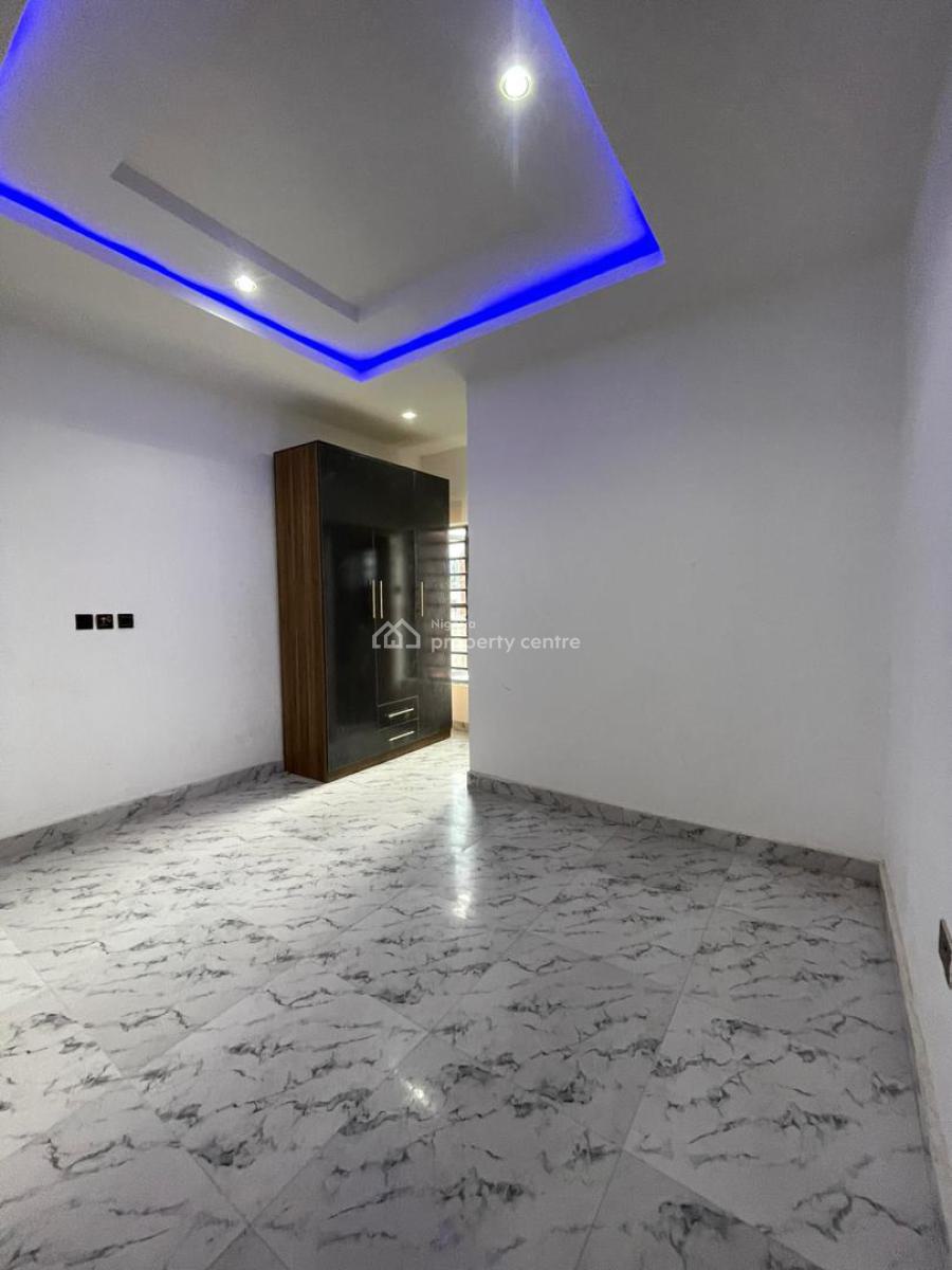 4 Bedrooms Terraced Duplex with Swimming Pool, Mini Mart, Mangement Office, Orchid Road, Lekki, Lagos, Terraced Duplex for Sale