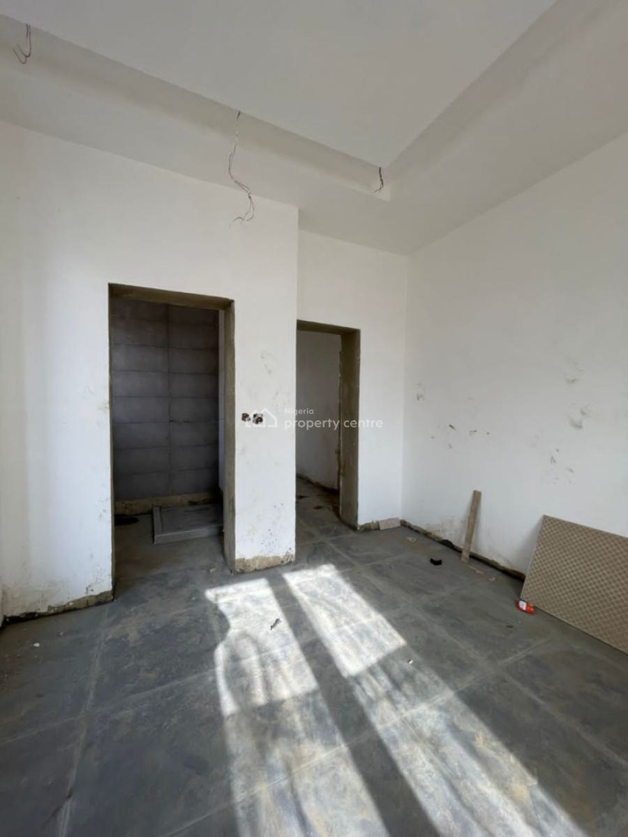 Spacious 5 Bedrooms Terraced Duplex with Room Bq, Dawaki, Gwarinpa, Abuja, Terraced Duplex for Sale
