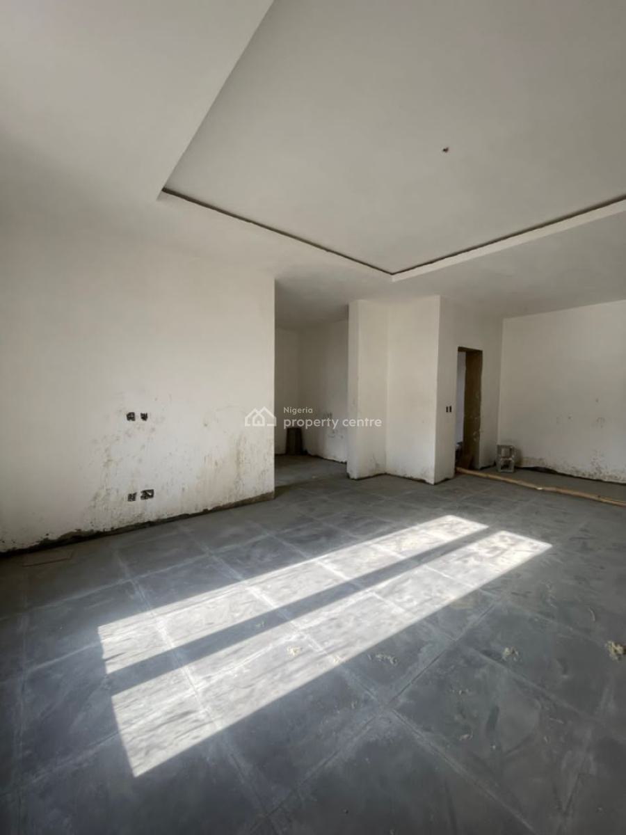 Spacious 5 Bedrooms Terraced Duplex with Room Bq, Dawaki, Gwarinpa, Abuja, Terraced Duplex for Sale