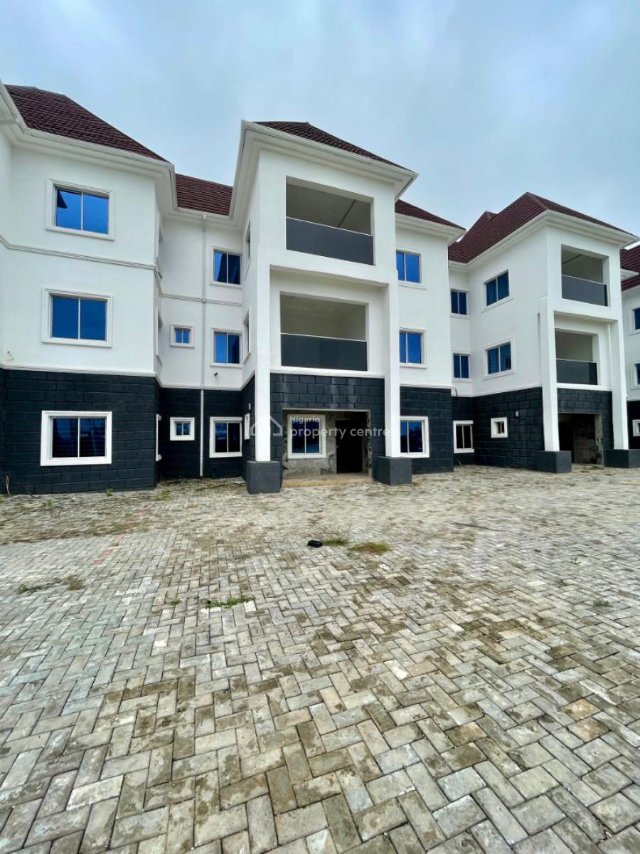 Luxurious and Standard 4 Bedrooms Terraced Duplex with Bq., Dawaki, Gwarinpa, Abuja, Terraced Duplex for Sale