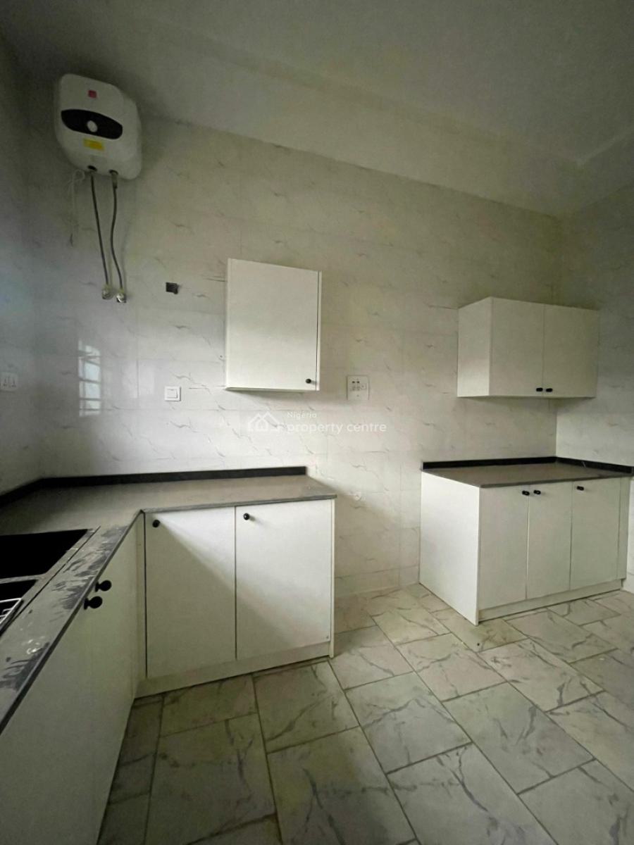 Luxurious and Standard 4 Bedrooms Terraced Duplex with Bq., Dawaki, Gwarinpa, Abuja, Terraced Duplex for Sale