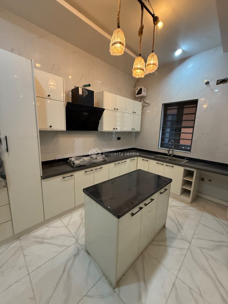 Beautiful Self Compound 4 Bedrooms Terraced Duplex in Nice Estate, Off Admiralty Way, Lekki Phase 1, Lekki, Lagos, Terraced Duplex for Sale