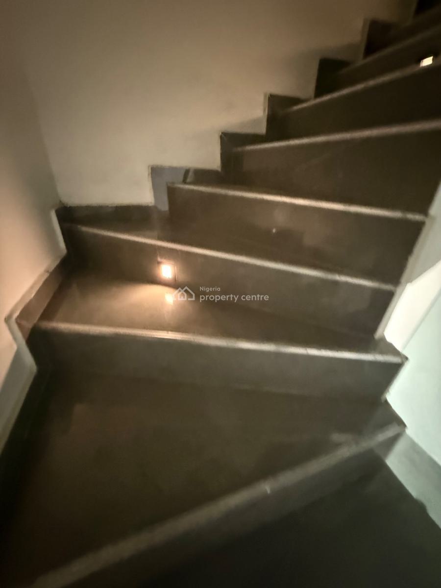 Beautiful Self Compound 4 Bedrooms Terraced Duplex in Nice Estate, Off Admiralty Way, Lekki Phase 1, Lekki, Lagos, Terraced Duplex for Sale