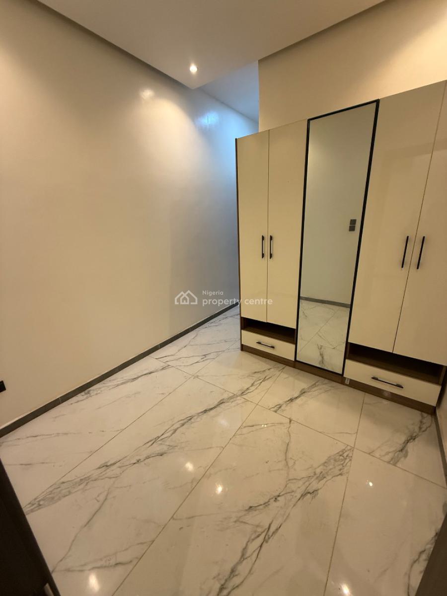 Beautiful Self Compound 4 Bedrooms Terraced Duplex in Nice Estate, Off Admiralty Way, Lekki Phase 1, Lekki, Lagos, Terraced Duplex for Sale