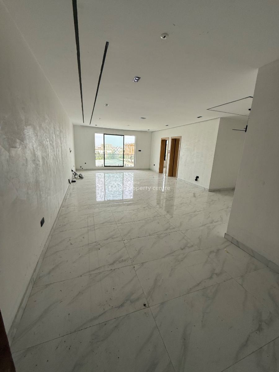 Exquisite Massive 2 Bedroom Serviced Apartment with Modern Facilities, Off Admiralty, Lekki Phase 1, Lekki, Lagos, Flat / Apartment for Sale