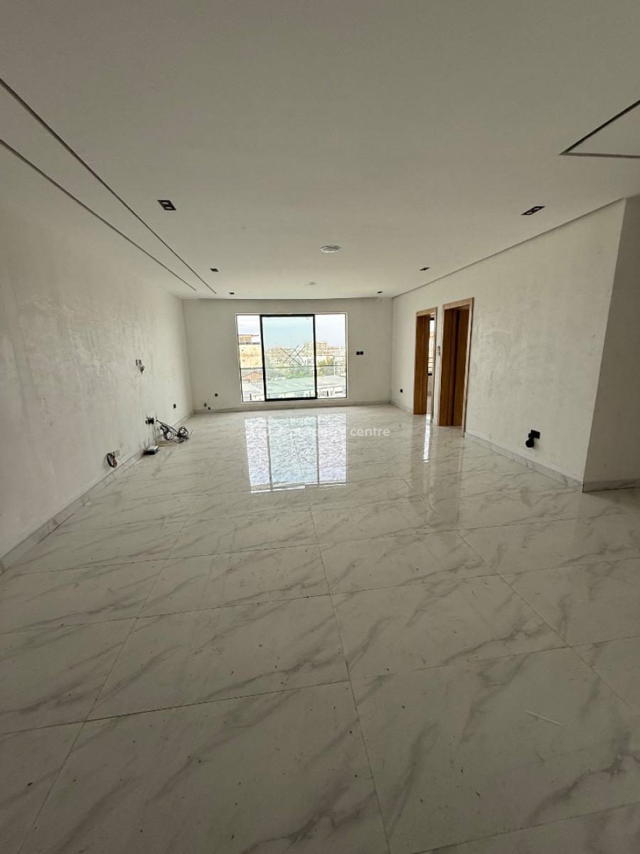 Exquisite Massive 2 Bedroom Serviced Apartment with Modern Facilities, Off Admiralty, Lekki Phase 1, Lekki, Lagos, Flat / Apartment for Sale