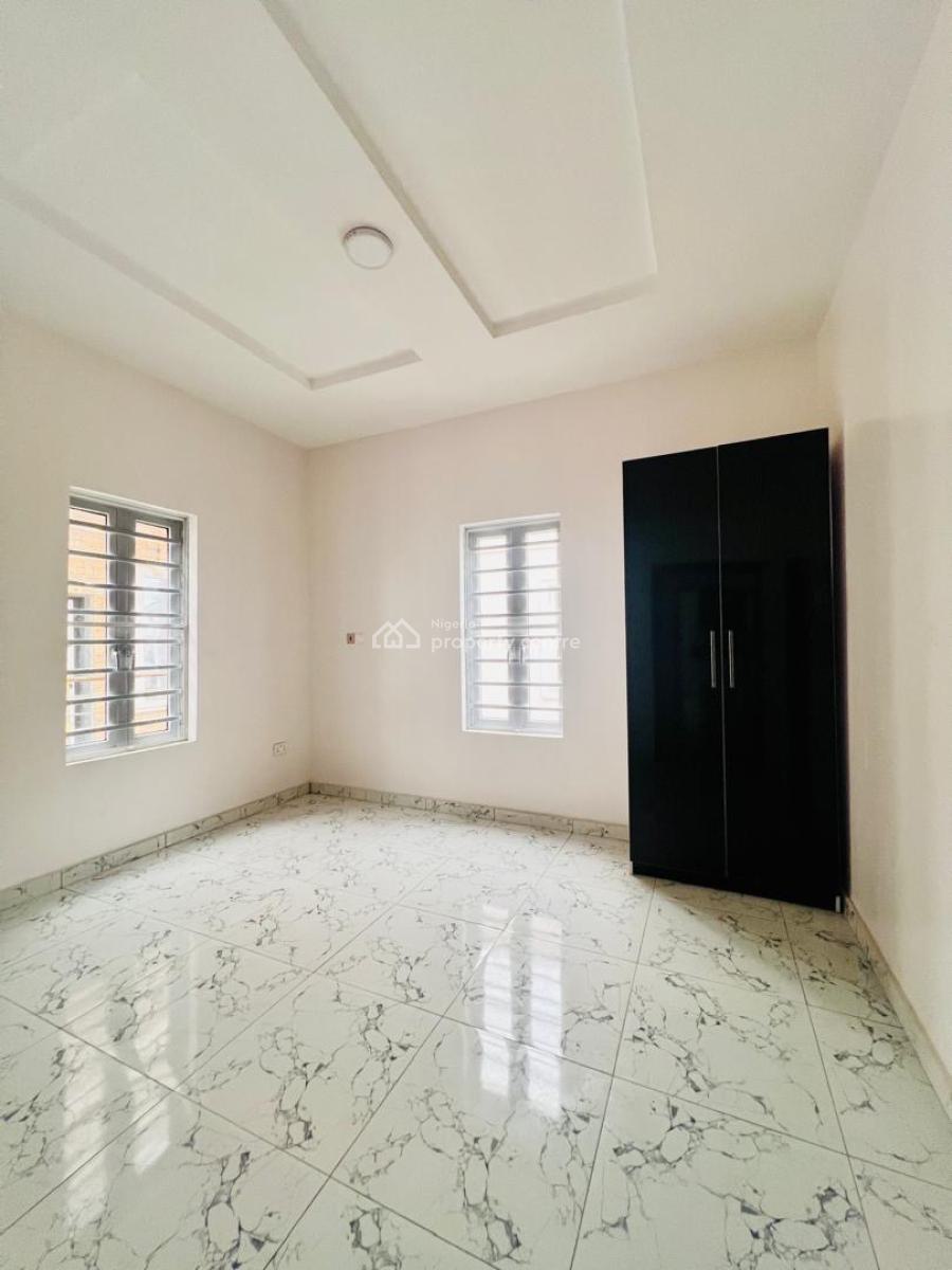 4 Bedrooms Detached Duplex with Bq, Ikota, Lekki, Lagos, Detached Duplex for Sale