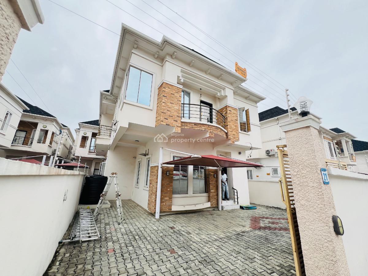 4 Bedrooms Detached Duplex with Bq, Ikota, Lekki, Lagos, Detached Duplex for Sale