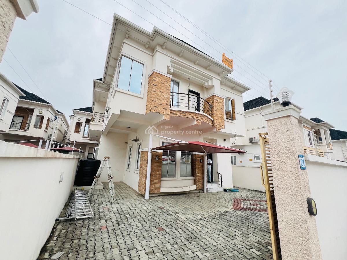 4 Bedrooms Detached Duplex with Bq, Ikota, Lekki, Lagos, Detached Duplex for Sale