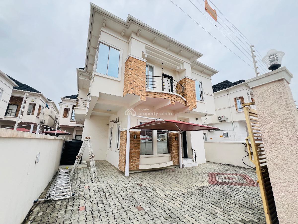 4 Bedrooms Detached Duplex with Bq, Ikota, Lekki, Lagos, Detached Duplex for Sale