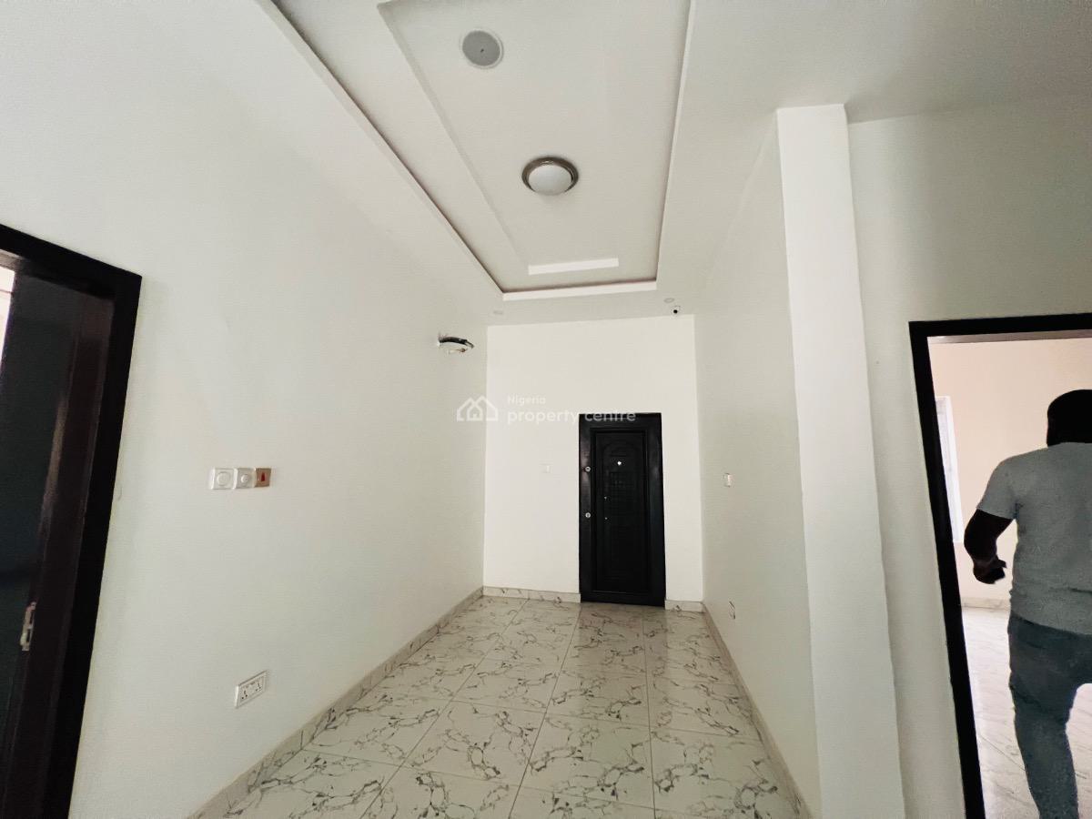 4 Bedrooms Detached Duplex with Bq, Ikota, Lekki, Lagos, Detached Duplex for Sale