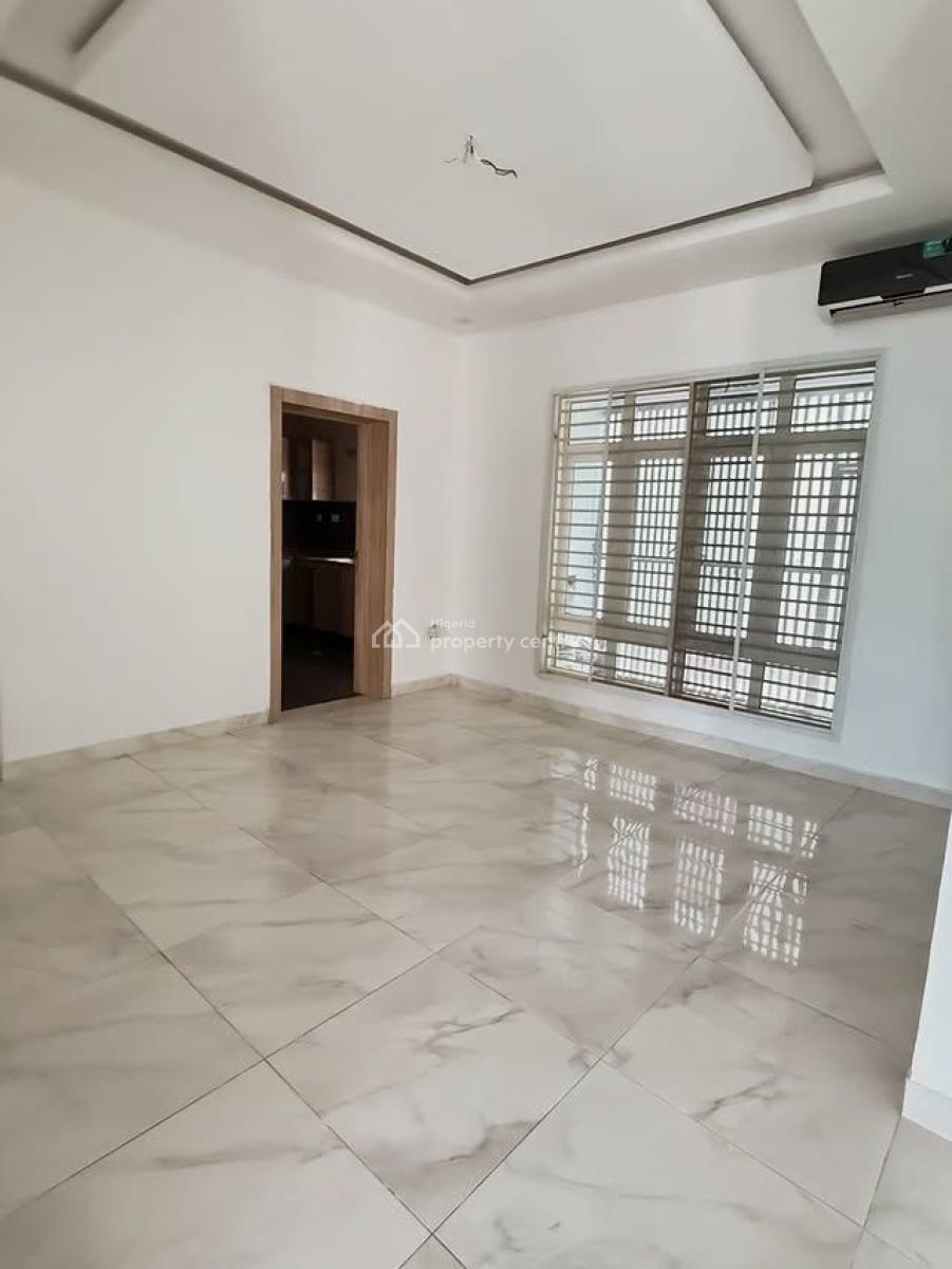 Very Spacious and Clean 3 Bedroom Flat, Gilmore, Jahi, Abuja, Flat / Apartment for Rent