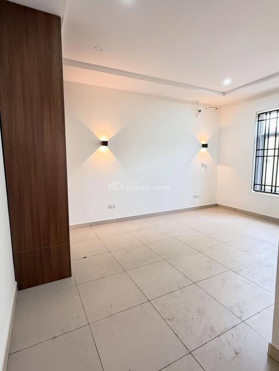 Newly Built 5 Bedrooms Terraced Duplex with Bq, Guzape District, Abuja, Terraced Duplex for Rent