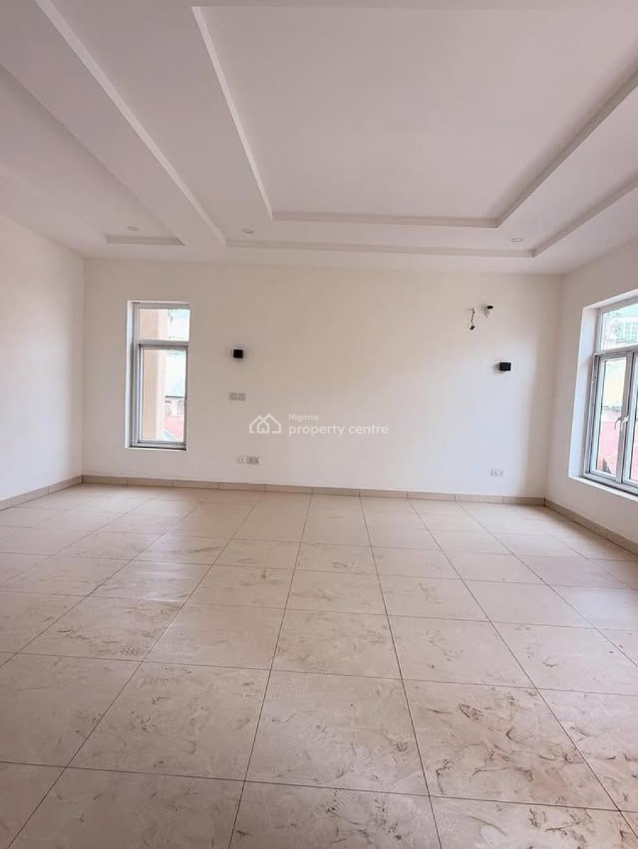 Newly Built 5 Bedrooms Terraced Duplex with Bq, Guzape District, Abuja, Terraced Duplex for Rent