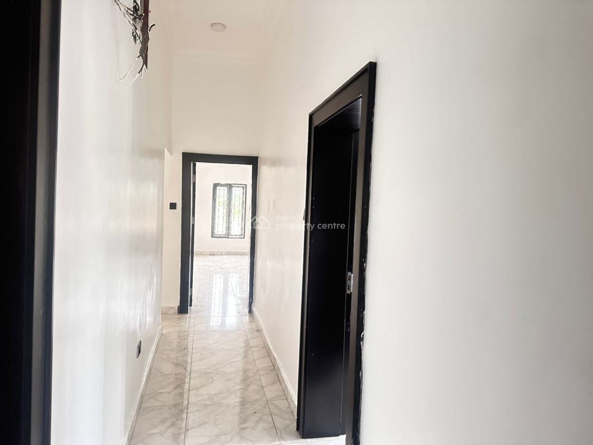 Very Spacious Serviced 3 Bedroom Flat, Gilmore, Jahi, Abuja, Flat / Apartment for Rent