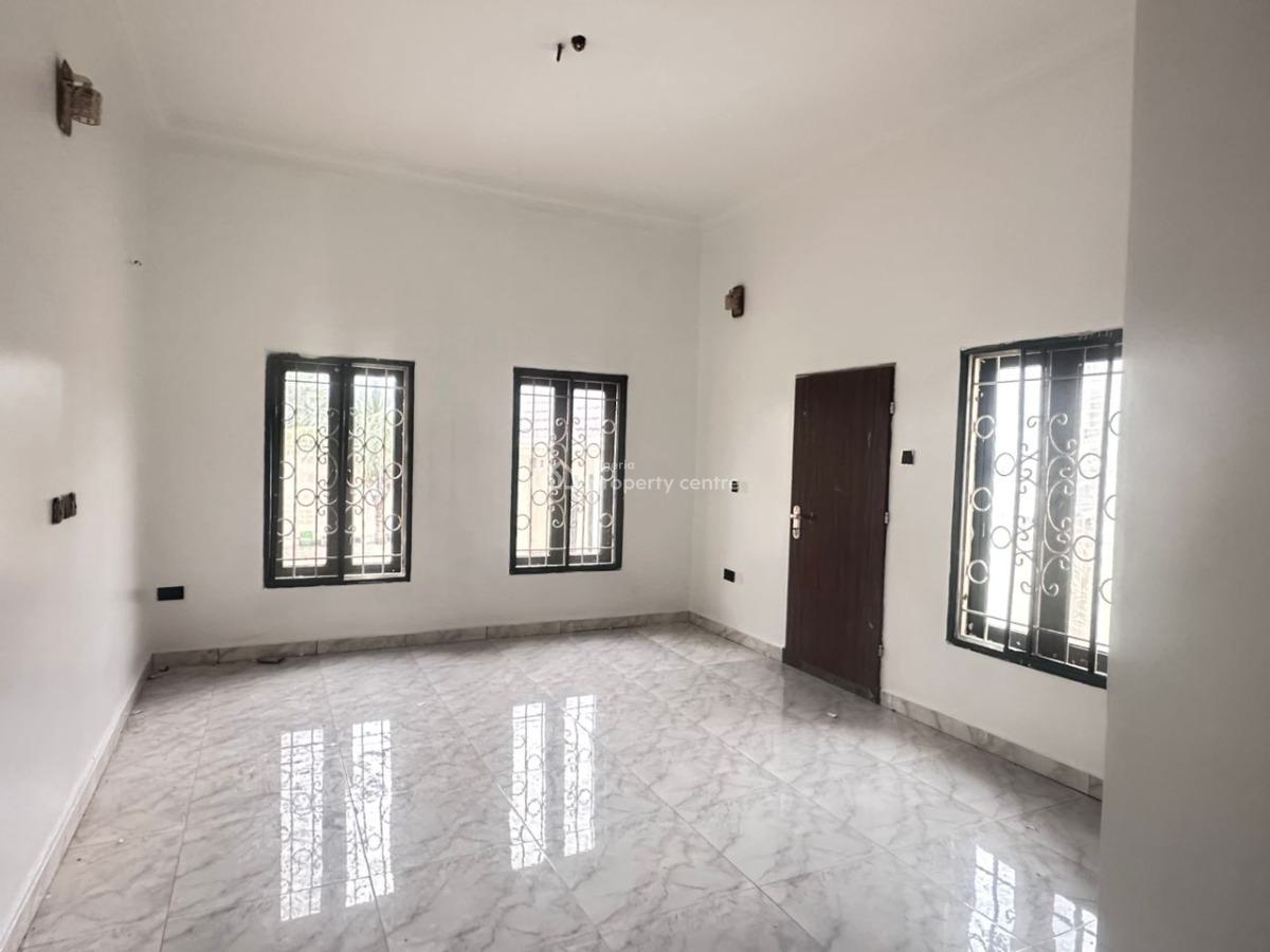 Very Spacious Serviced 3 Bedroom Flat, Gilmore, Jahi, Abuja, Flat / Apartment for Rent