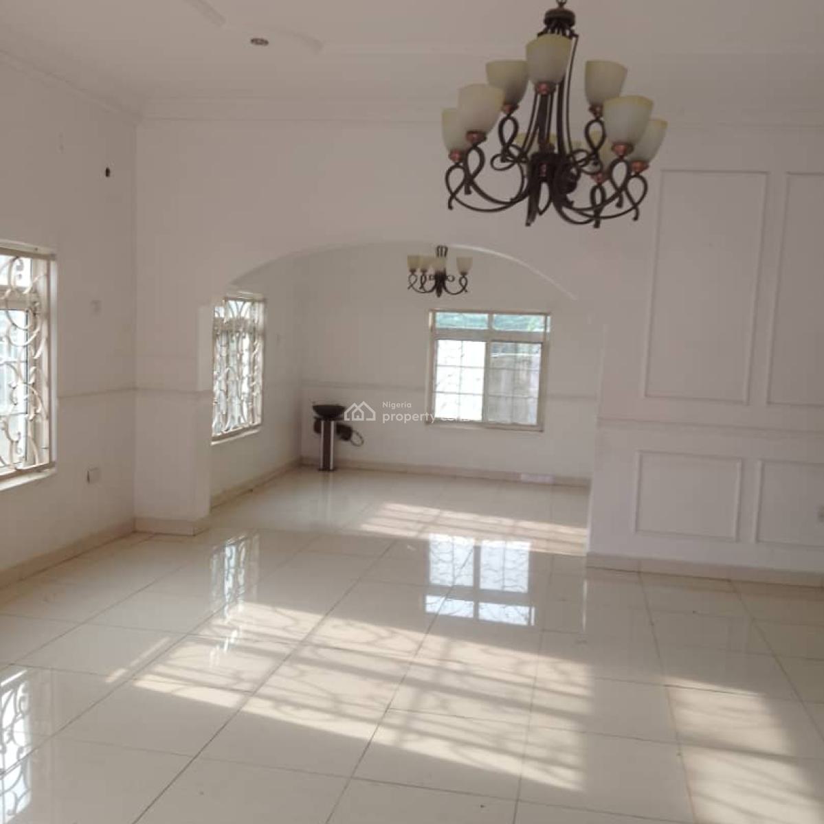 Massive 4-bedroom Detached Duplex with 1-bedroom Bq, 6th Avenue, Gwarinpa, Abuja, Detached Duplex for Rent