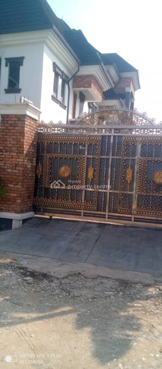 6 Bedroom Duplex with 2 Units of 2 Bedroom Duplex, Farm Road, Rumuduru, Port Harcourt, Rivers, Semi-detached Duplex for Sale
