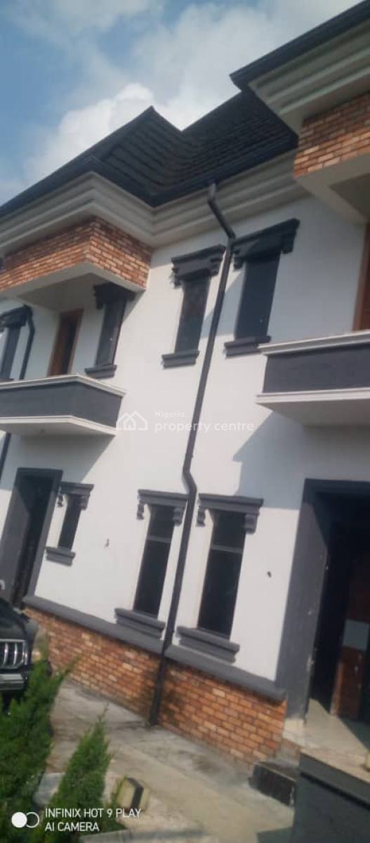 6 Bedroom Duplex with 2 Units of 2 Bedroom Duplex, Farm Road, Rumuduru, Port Harcourt, Rivers, Semi-detached Duplex for Sale