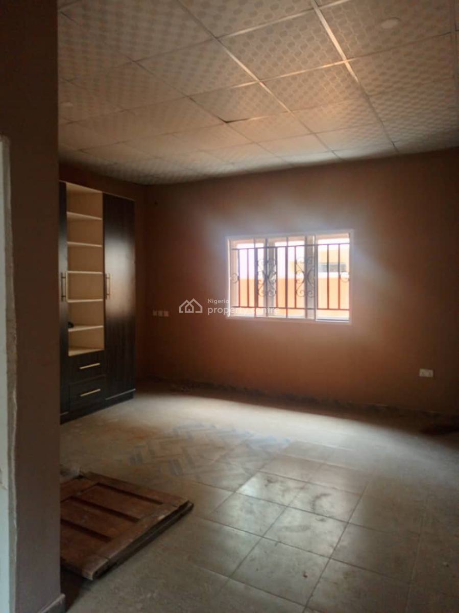 3 Bedroom, Gemade Estate, Egbeda, Alimosho, Lagos, Flat / Apartment for Rent