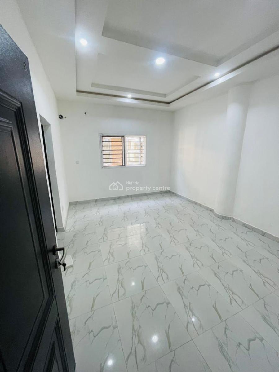 Luxury Spacious 2 Bedroom Apartment with a Bq, Vgc, Lekki, Lagos, Flat / Apartment for Rent