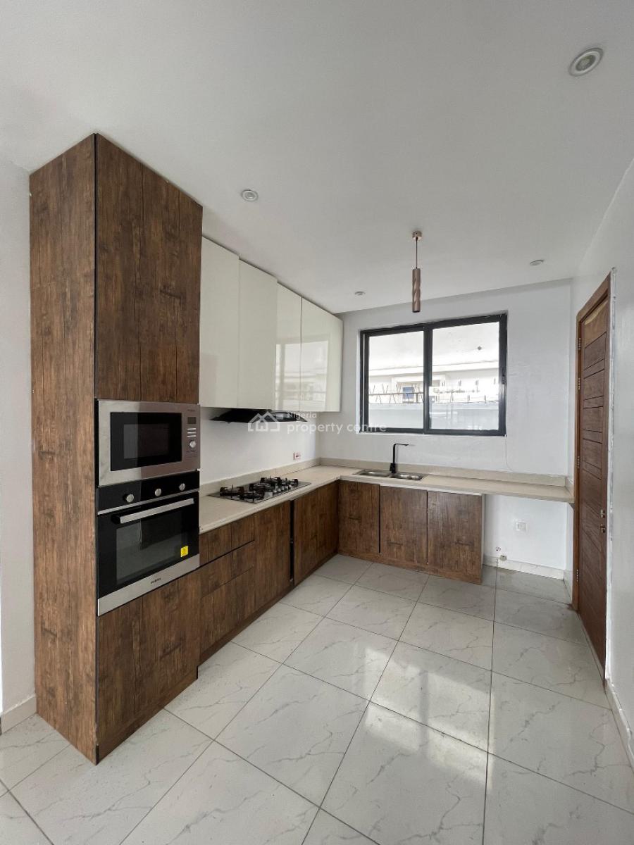 Stunning and Luxurious 2 Bedroom Apartment, Agungi, Lekki, Lagos, Flat / Apartment for Sale