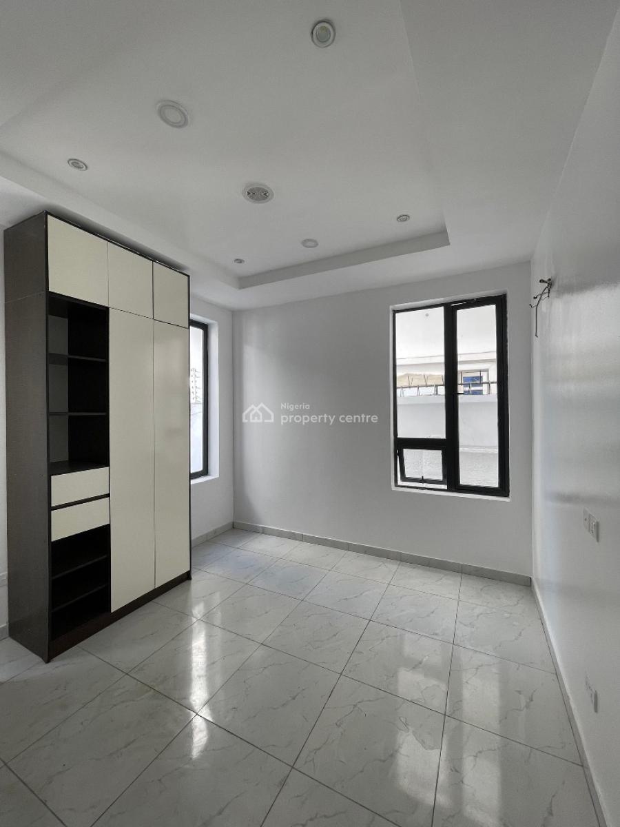 Stunning and Luxurious 2 Bedroom Apartment, Agungi, Lekki, Lagos, Flat / Apartment for Sale