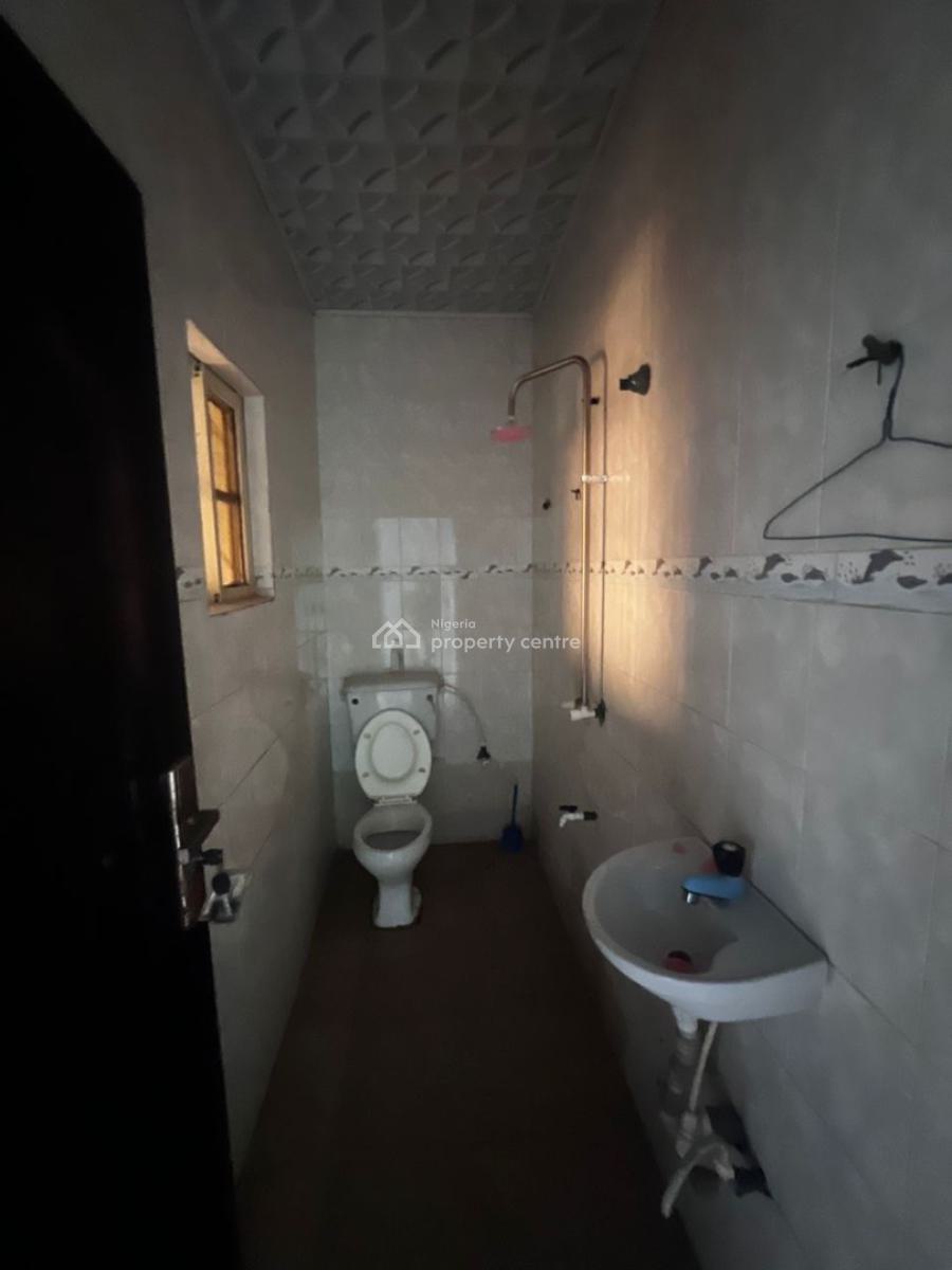 2 Bedroom Apartment, Ilaje, Ajah, Lagos, Flat / Apartment for Rent