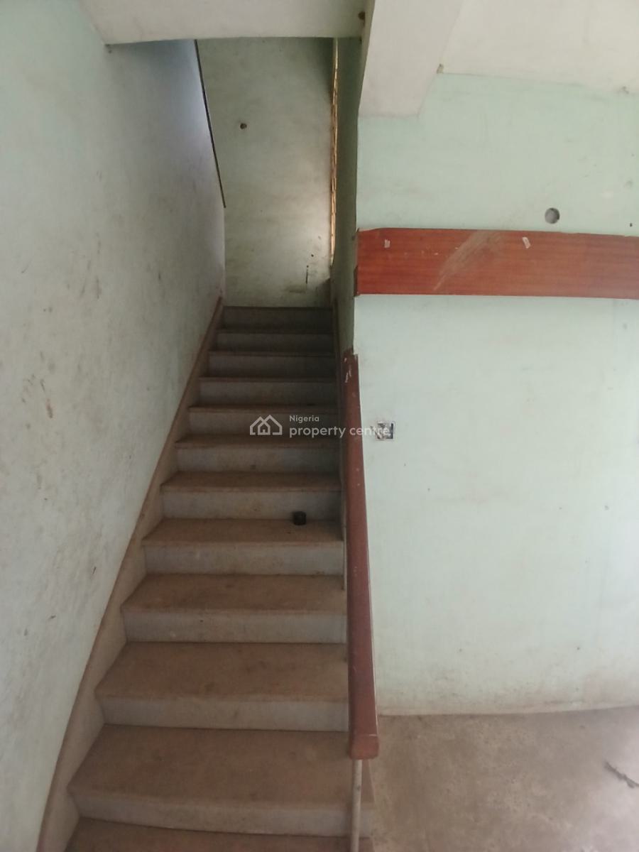 3583.2995 Square Meters of Land with a Demolishable Twin Duplex on It., Plot 86, Commercial Reservation, Onireke Quarters, Ibadan, Oyo, Mixed-use Land for Sale