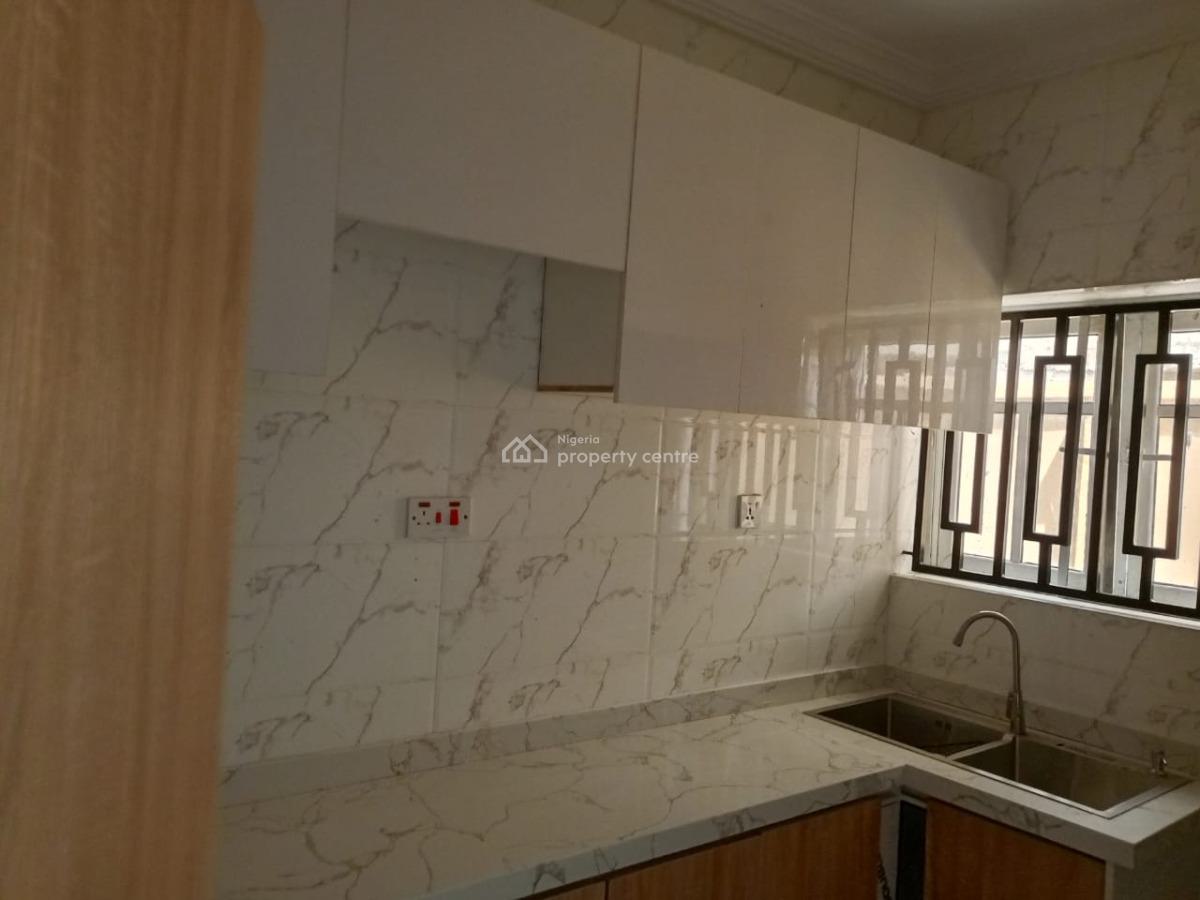 Two Bedrooms Flat, Facing Coastal Road, Off Orchid Road, Lekki, Lagos, Flat / Apartment for Rent