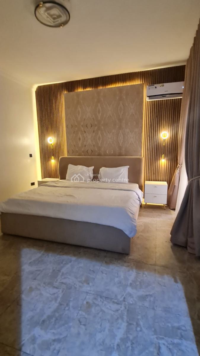 3 Bedroom Tastefuly Furnished Flat, Ajao Esate, Anthony, Maryland, Lagos, Flat / Apartment Short Let