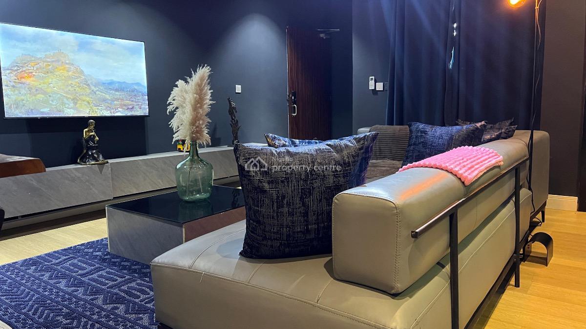 Fully Furnished 2 Bedrooms Apartment, Freedom Way, Lekki, Lagos, Flat / Apartment Short Let