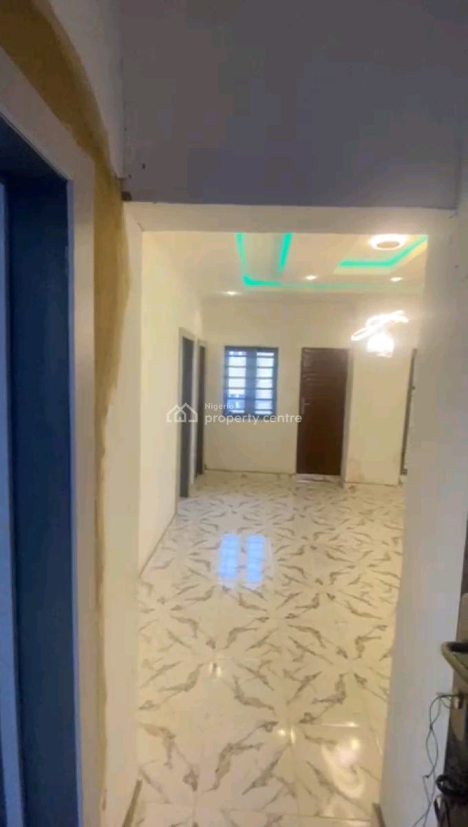 Newly Built, Spacious 2-bedroom Upflat, Ijagbemi Street Off Pedro Road, Gbagada, Lagos, Flat / Apartment for Sale