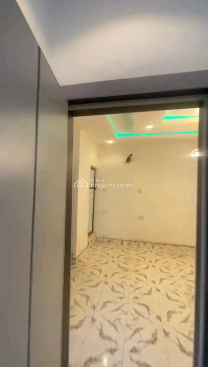 Newly Built, Spacious 2-bedroom Upflat, Ijagbemi Street Off Pedro Road, Gbagada, Lagos, Flat / Apartment for Sale