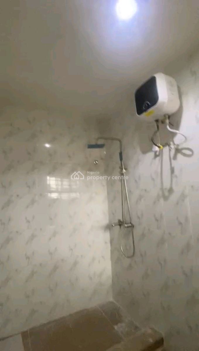 Newly Built, Spacious 2-bedroom Upflat, Ijagbemi Street Off Pedro Road, Gbagada, Lagos, Flat / Apartment for Sale