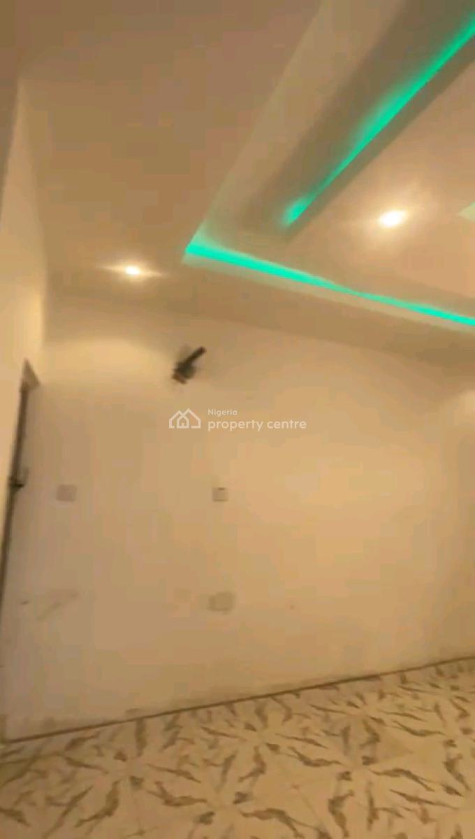 Newly Built, Spacious 2-bedroom Upflat, Ijagbemi Street Off Pedro Road, Gbagada, Lagos, Flat / Apartment for Sale