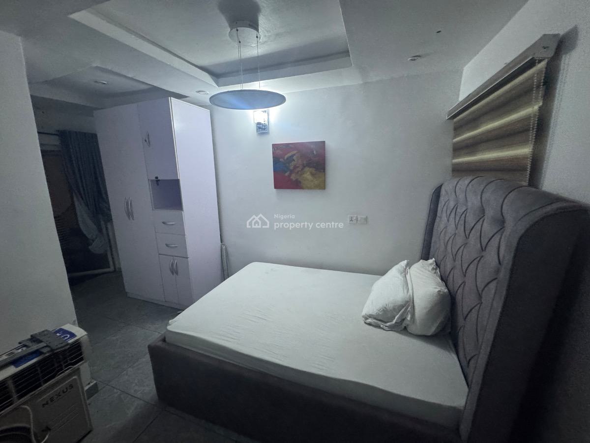 a Luxury 1 Bedroom in a Fully Serviced Estate, By Meadow Hall Way, Ikate, Lekki, Lagos, Mini Flat (room and Parlour) for Rent