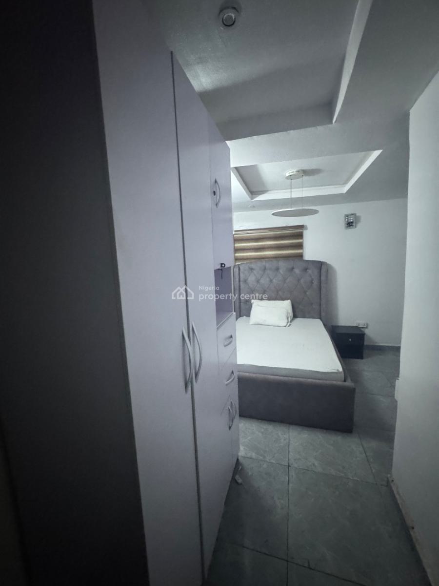 a Luxury 1 Bedroom in a Fully Serviced Estate, By Meadow Hall Way, Ikate, Lekki, Lagos, Mini Flat (room and Parlour) for Rent