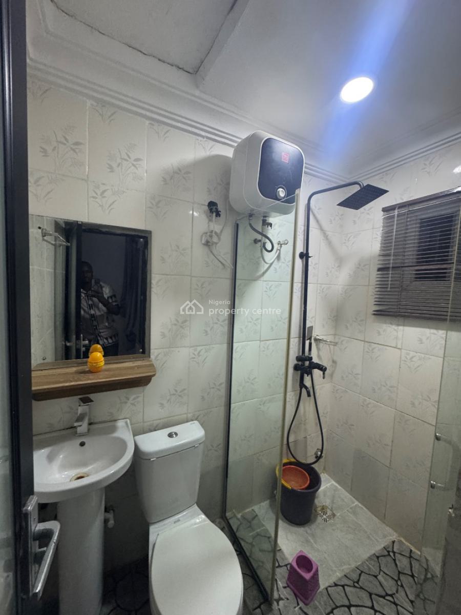 a Luxury 1 Bedroom in a Fully Serviced Estate, By Meadow Hall Way, Ikate, Lekki, Lagos, Mini Flat (room and Parlour) for Rent