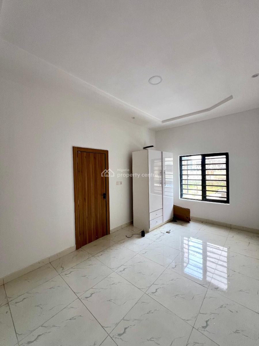 Newly Built 2 Bedroom Apartment with Bq and Gym, Lekki Phase 1, Lekki, Lagos, Flat / Apartment for Sale